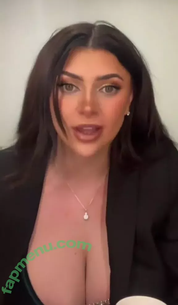 Bec Danaher nude photo #0014 (becdanaher)