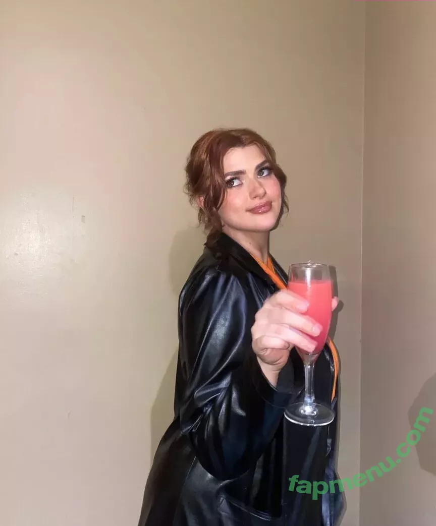 Bec Danaher nude photo #0211 (becdanaher / yousawnothinggg)