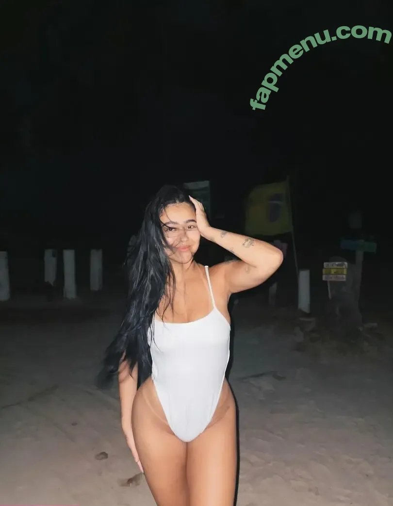 Beca Barreto nude photo #0212 (becaa_barreto)