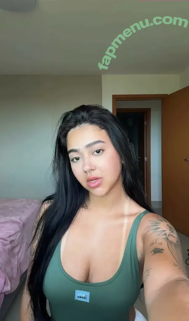 Beca Barreto nude photo #0217 (becaa_barreto)