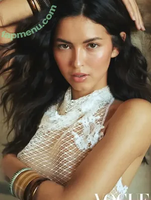 Becamichie nude photo #0024