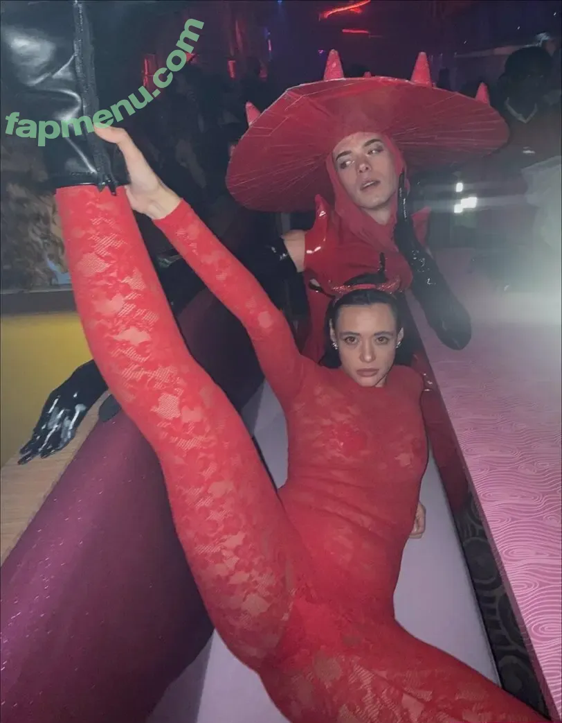 Becca Brown nude photo #0056 (becca_brownn / brown_barbieoxo)