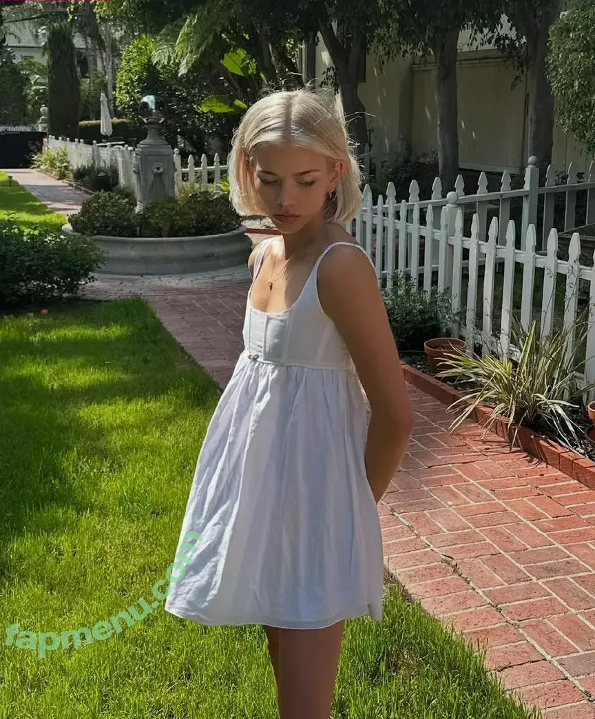 Becca Means nude photo #0382 (bbnoboobs / beccameans)