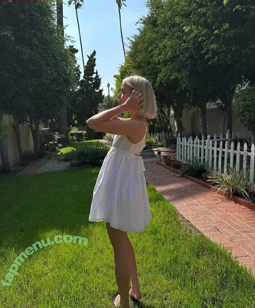 Becca Means nude photo #0383 (bbnoboobs / beccameans)