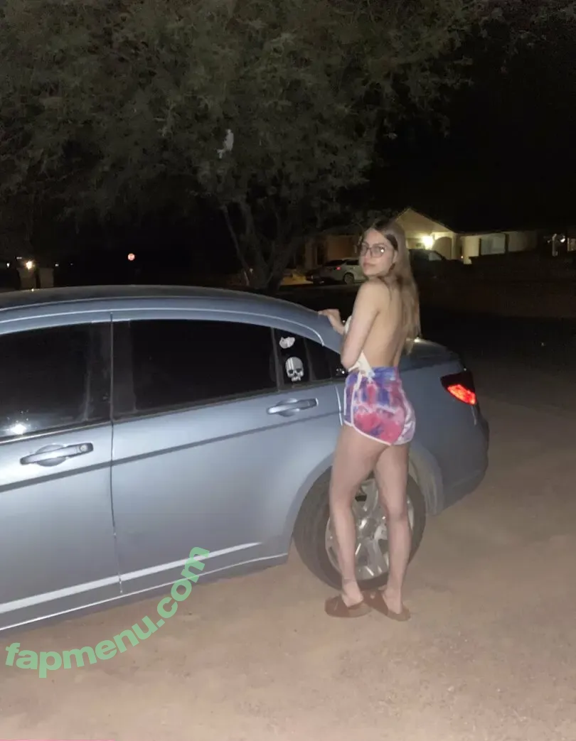 becca642 nude photo #0034 (beckiebabi_xo)