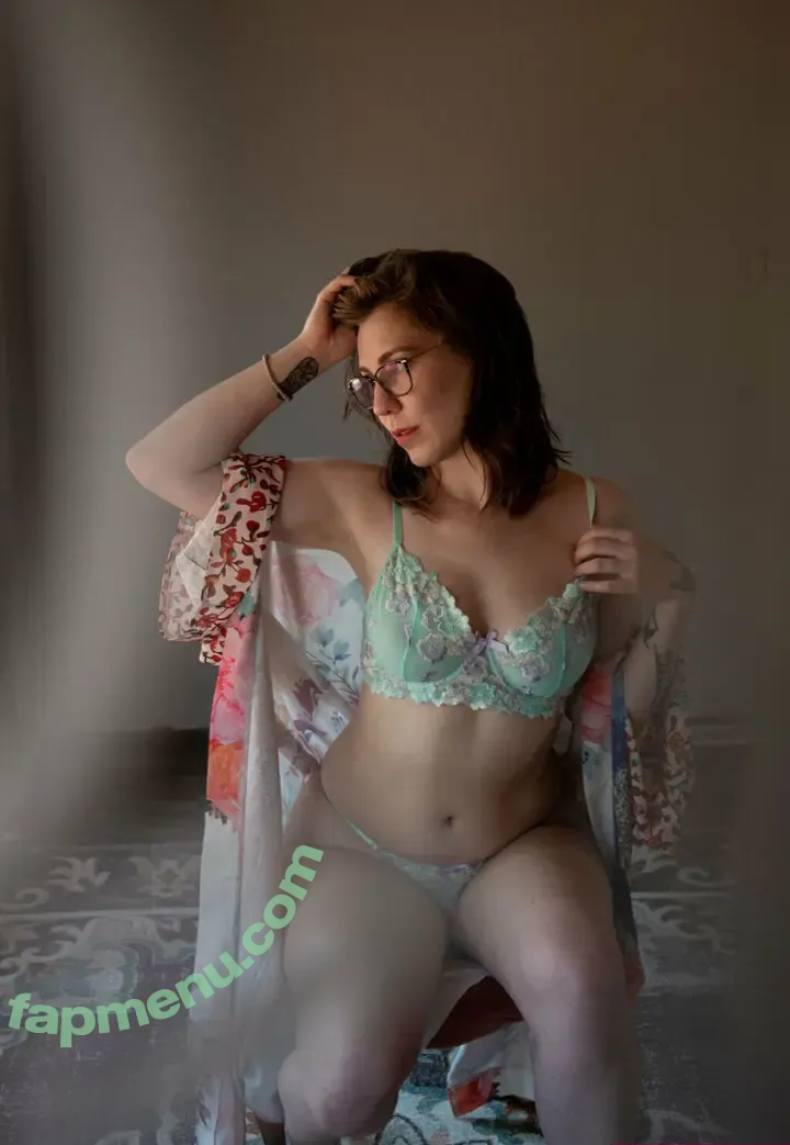 beccabaird nude photo #0022 (beccabairdd)