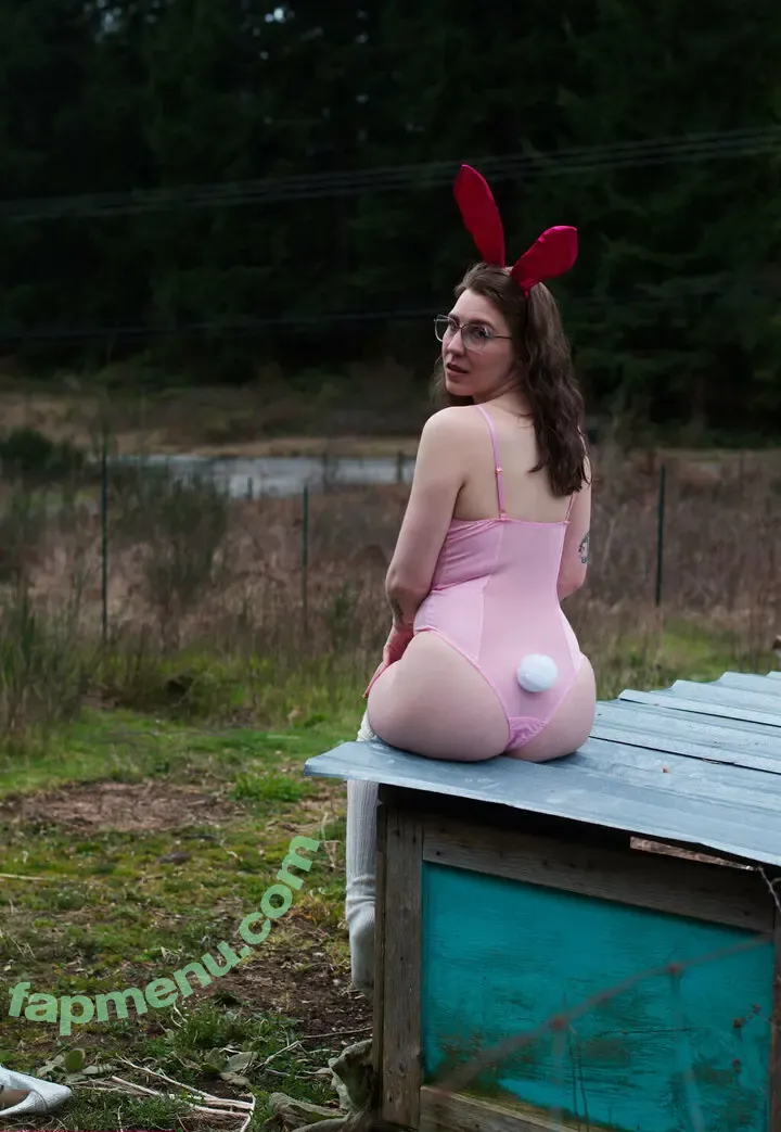 beccabaird nude photo #0046 (beccabairdd)