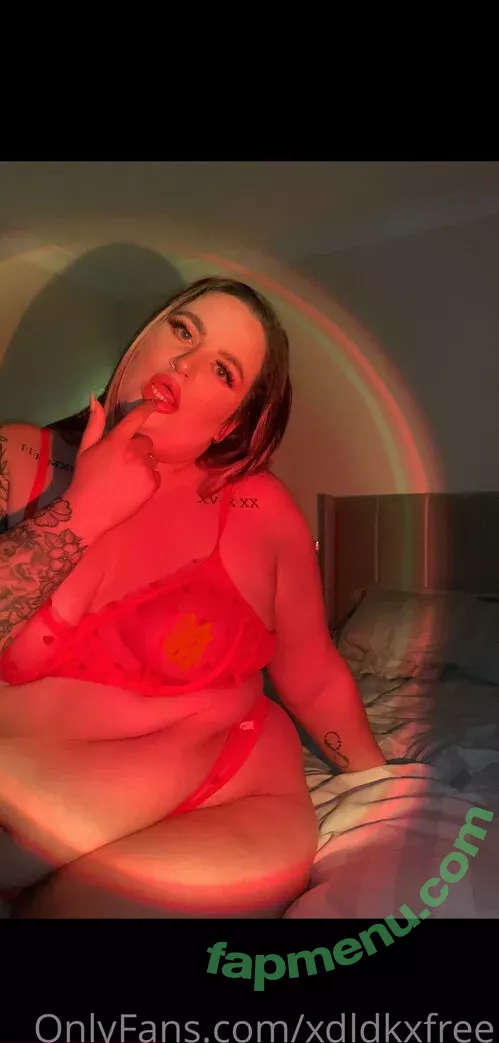 beccablairxo nude photo #0007 (_beccablair_)