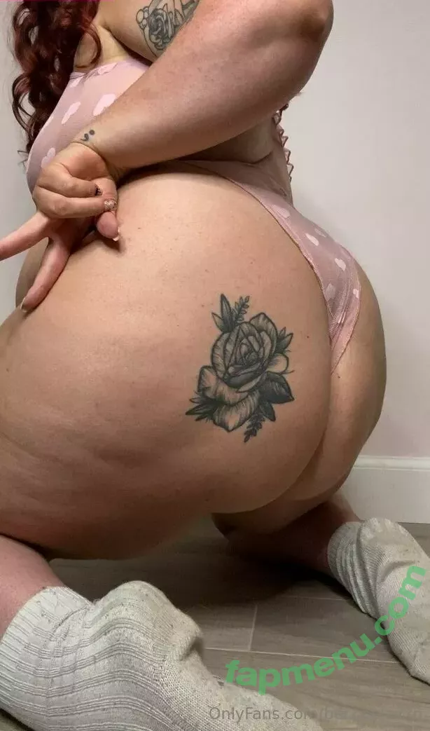beccablairxo nude photo #0142 (_beccablair_)