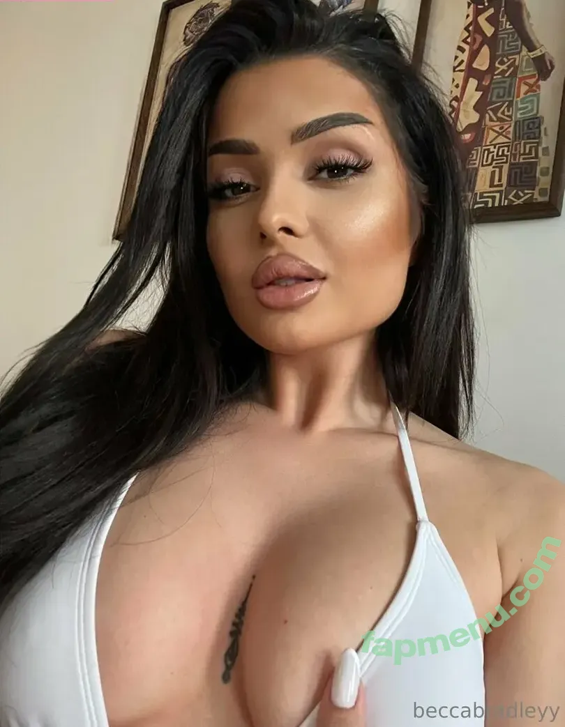beccabradleyy nude photo #0009 (beccabradleyy)
