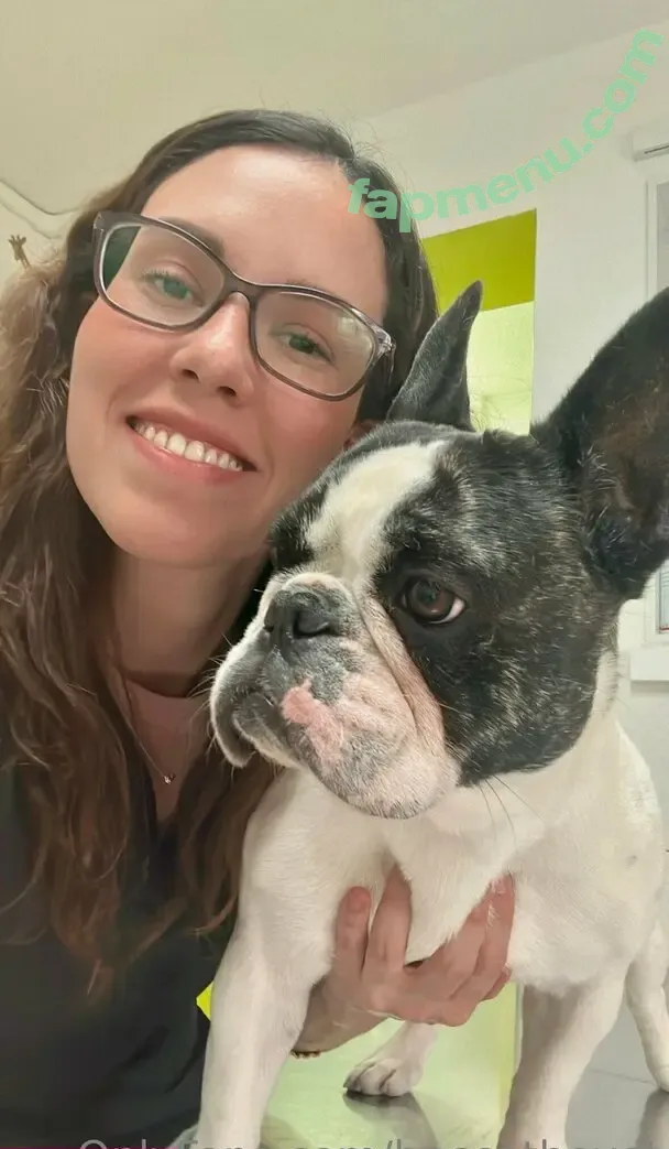 beccathevet nude photo #0013 (beccathevet)