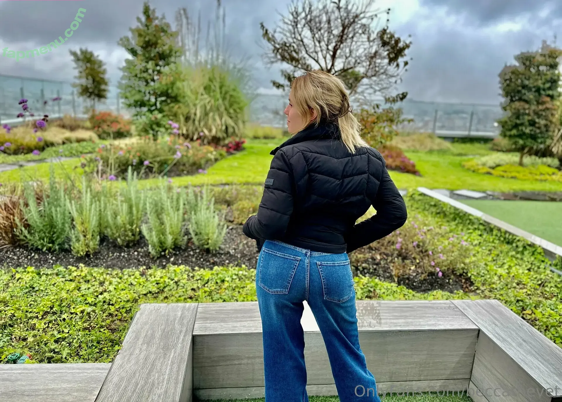 beccathevet nude photo #0030 (beccathevet)