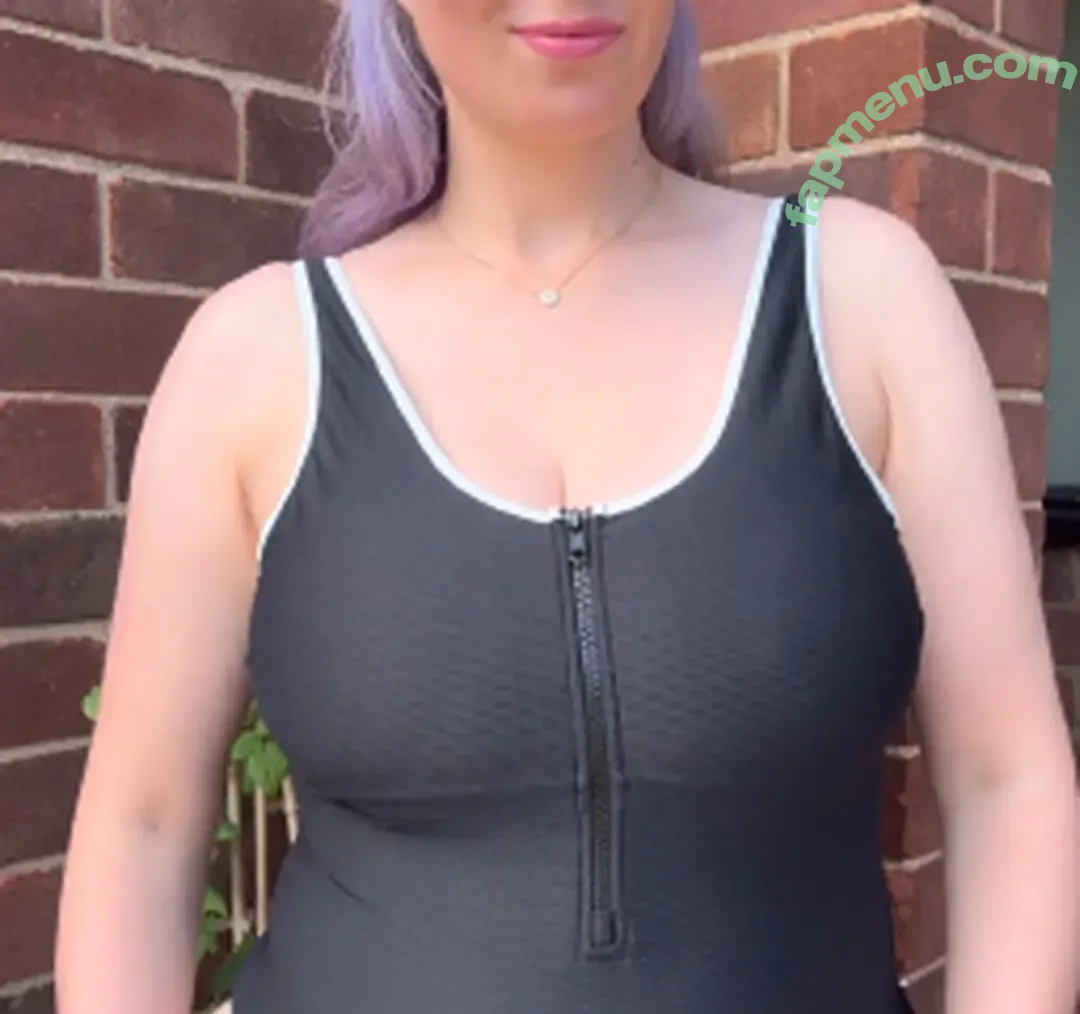 Becky Connolly nude photo #0020 (Becky Magson / honestly_becky / honestlybecky)