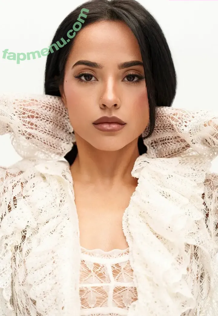 Becky G nude photo #0145 (iambeckyg / missbeckyfeet)