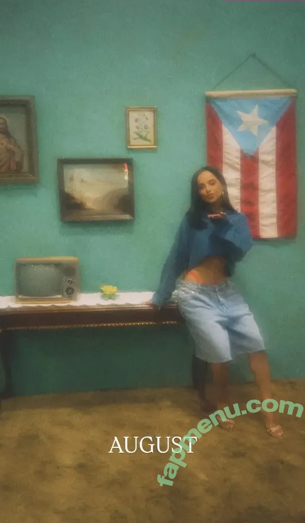 Becky G nude photo #0496 (iambeckyg / missbeckyfeet)