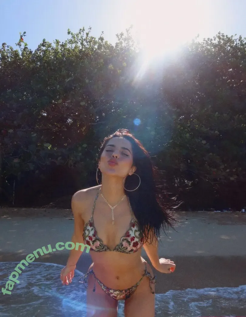 Becky G nude photo #0569 (iambeckyg / missbeckyfeet)
