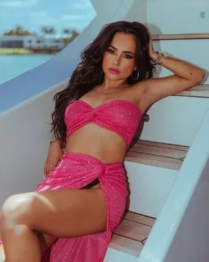 Becky G / Reggaeton singer / iambeckyg / missbeckyfeet nude photo #1055