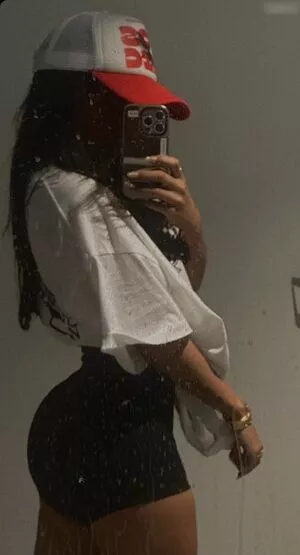 Becky G / Reggaeton singer / iambeckyg / missbeckyfeet nude photo #1183