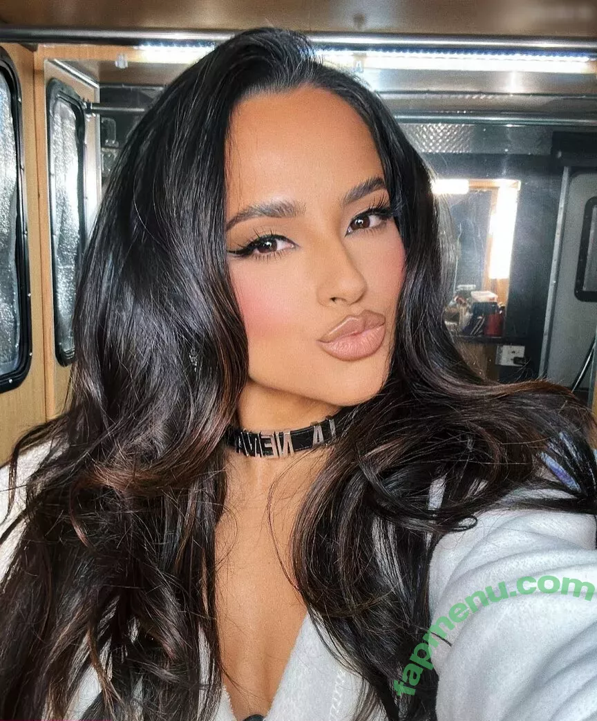 Becky G nude photo #1048 (Reggaeton singer / iambeckyg / missbeckyfeet)