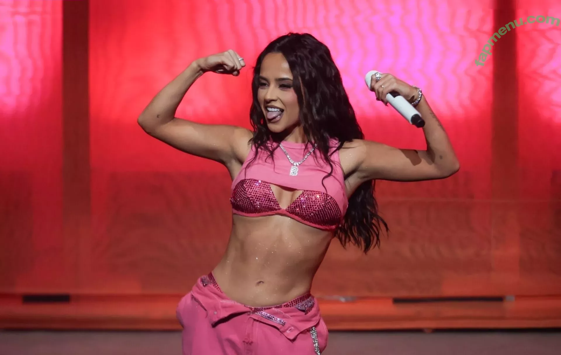 Becky G nude photo #1100 (Reggaeton singer / iambeckyg / missbeckyfeet)