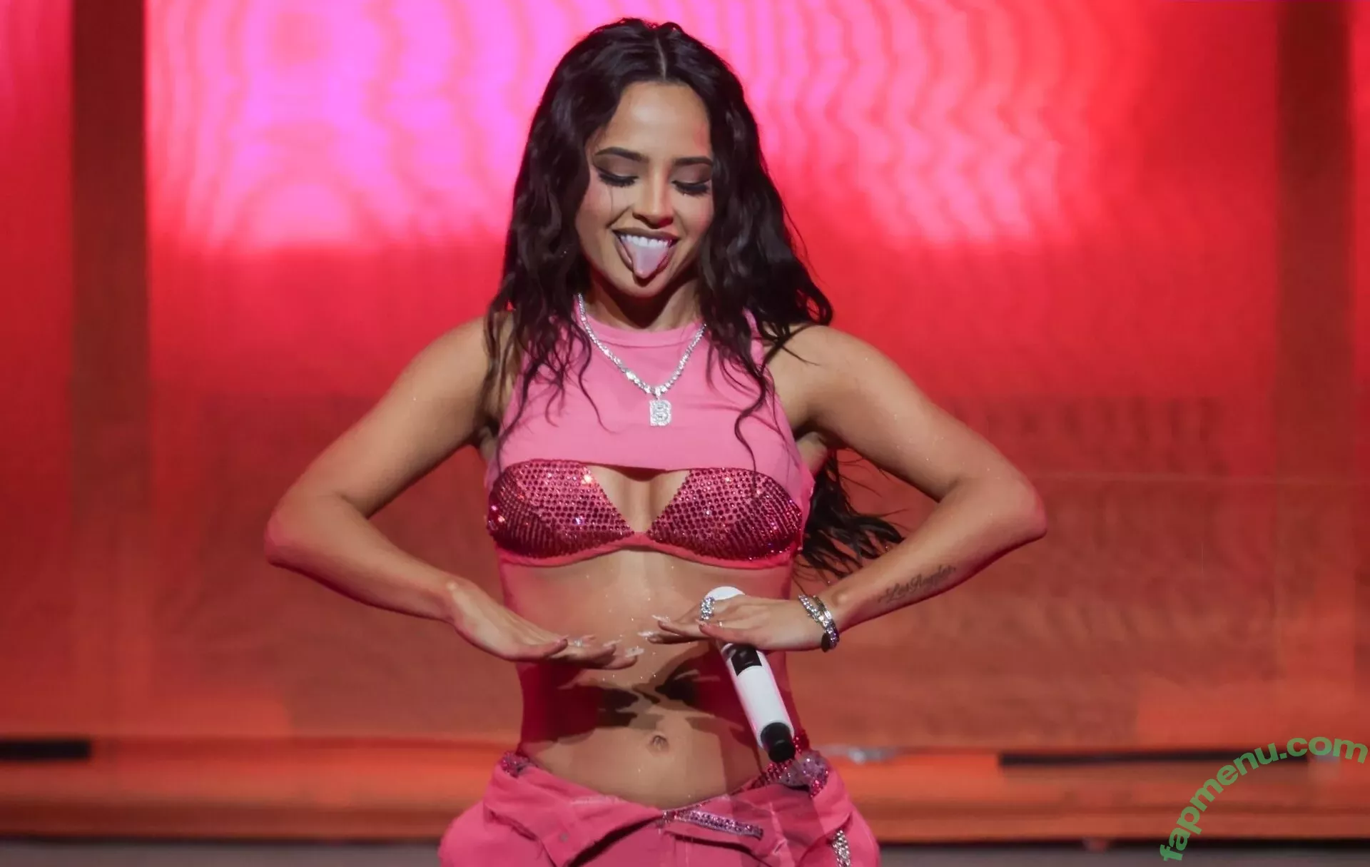 Becky G nude photo #1108 (Reggaeton singer / iambeckyg / missbeckyfeet)