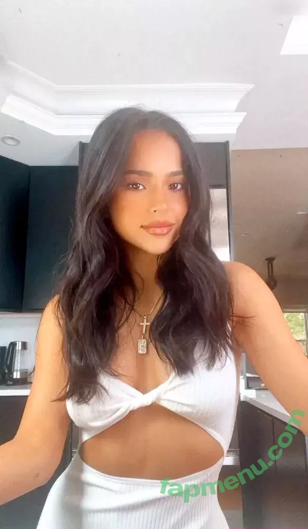 Becky G nude photo #1128 (Reggaeton singer / iambeckyg / missbeckyfeet)