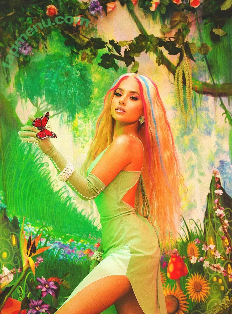 Becky G nude photo #1225 (Reggaeton singer / iambeckyg / missbeckyfeet)