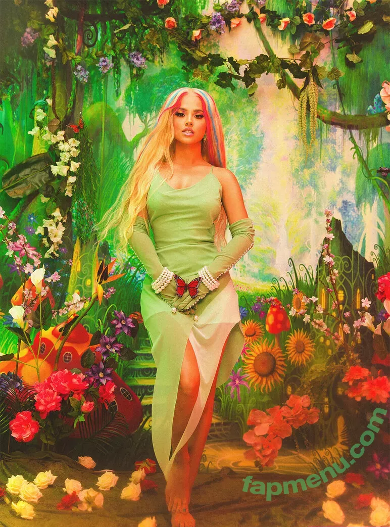 Becky G nude photo #1234 (Reggaeton singer / iambeckyg / missbeckyfeet)