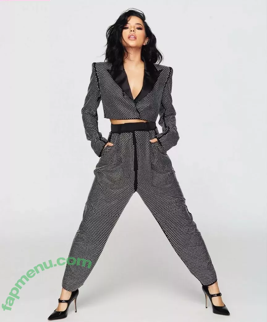 Becky G nude photo #1282 (Reggaeton singer / iambeckyg / missbeckyfeet)