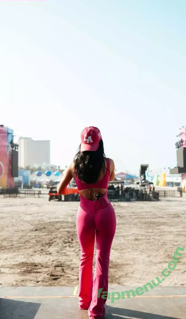 Becky G nude photo #1307 (Reggaeton singer / iambeckyg / missbeckyfeet)