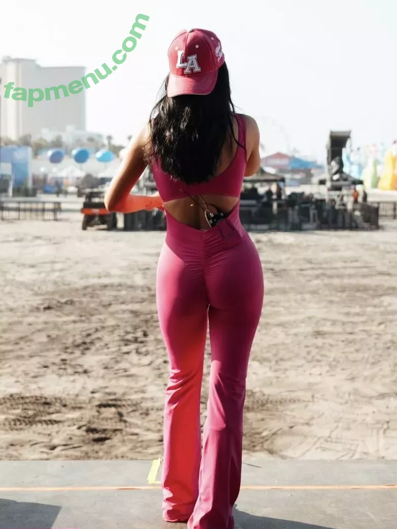 Becky G nude photo #1310 (Reggaeton singer / iambeckyg / missbeckyfeet)