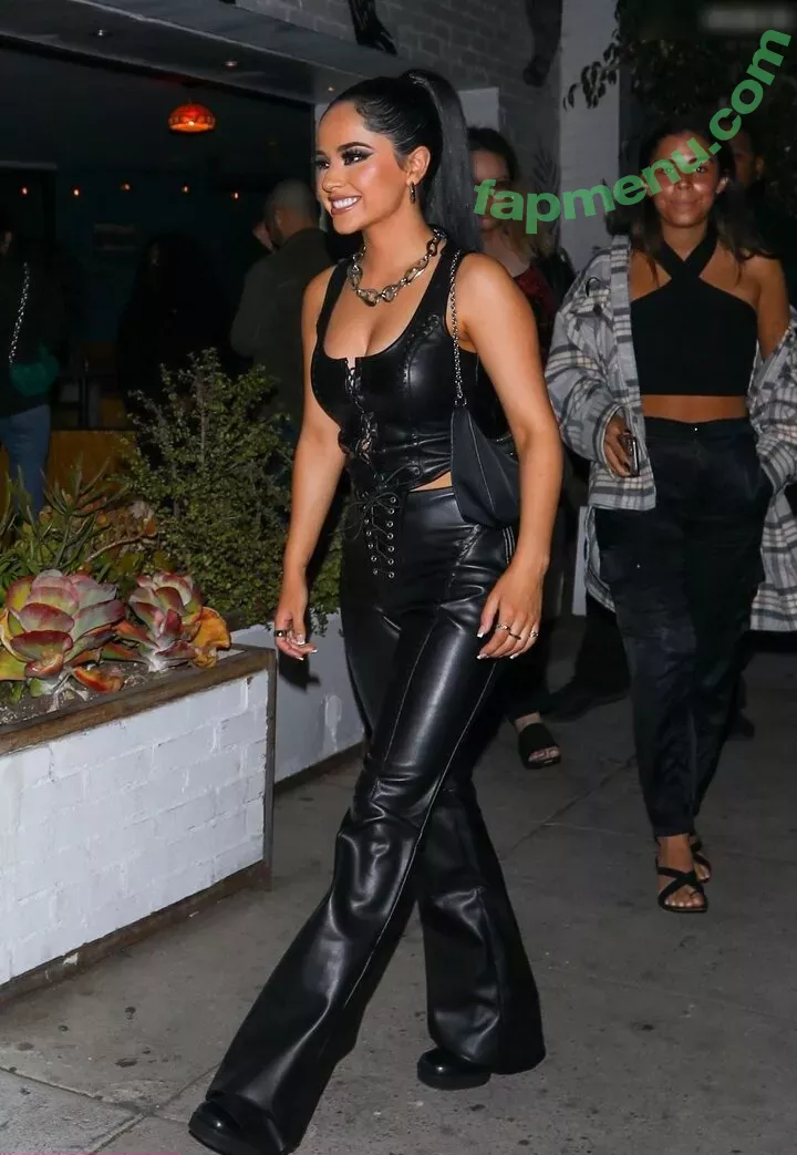 Becky G nude photo #1333 (Reggaeton singer / iambeckyg / missbeckyfeet)