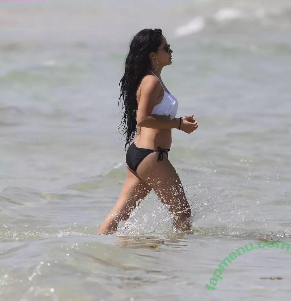 Becky G nude photo #1365 (Reggaeton singer / iambeckyg / missbeckyfeet)