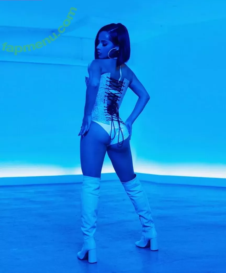 Becky G nude photo #1401 (Reggaeton singer / iambeckyg / missbeckyfeet)