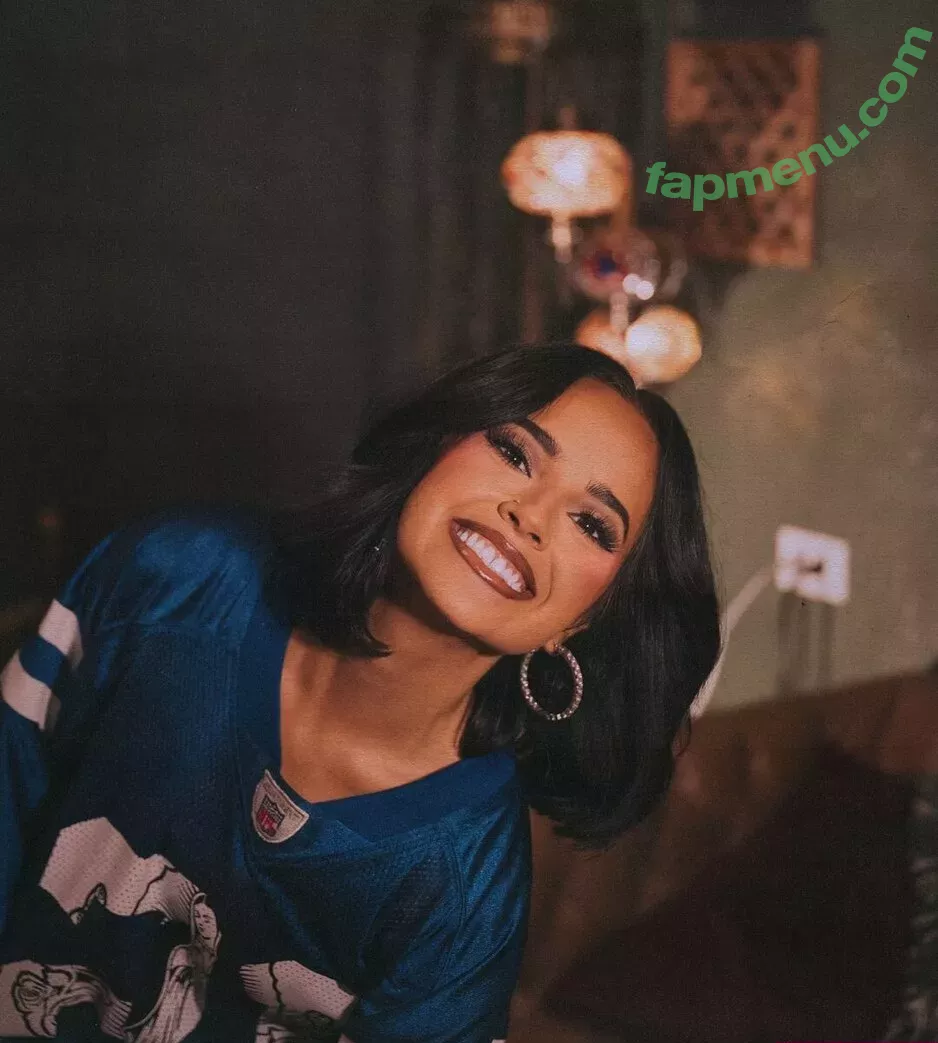 Becky G nude photo #1415 (Reggaeton singer / iambeckyg / missbeckyfeet)