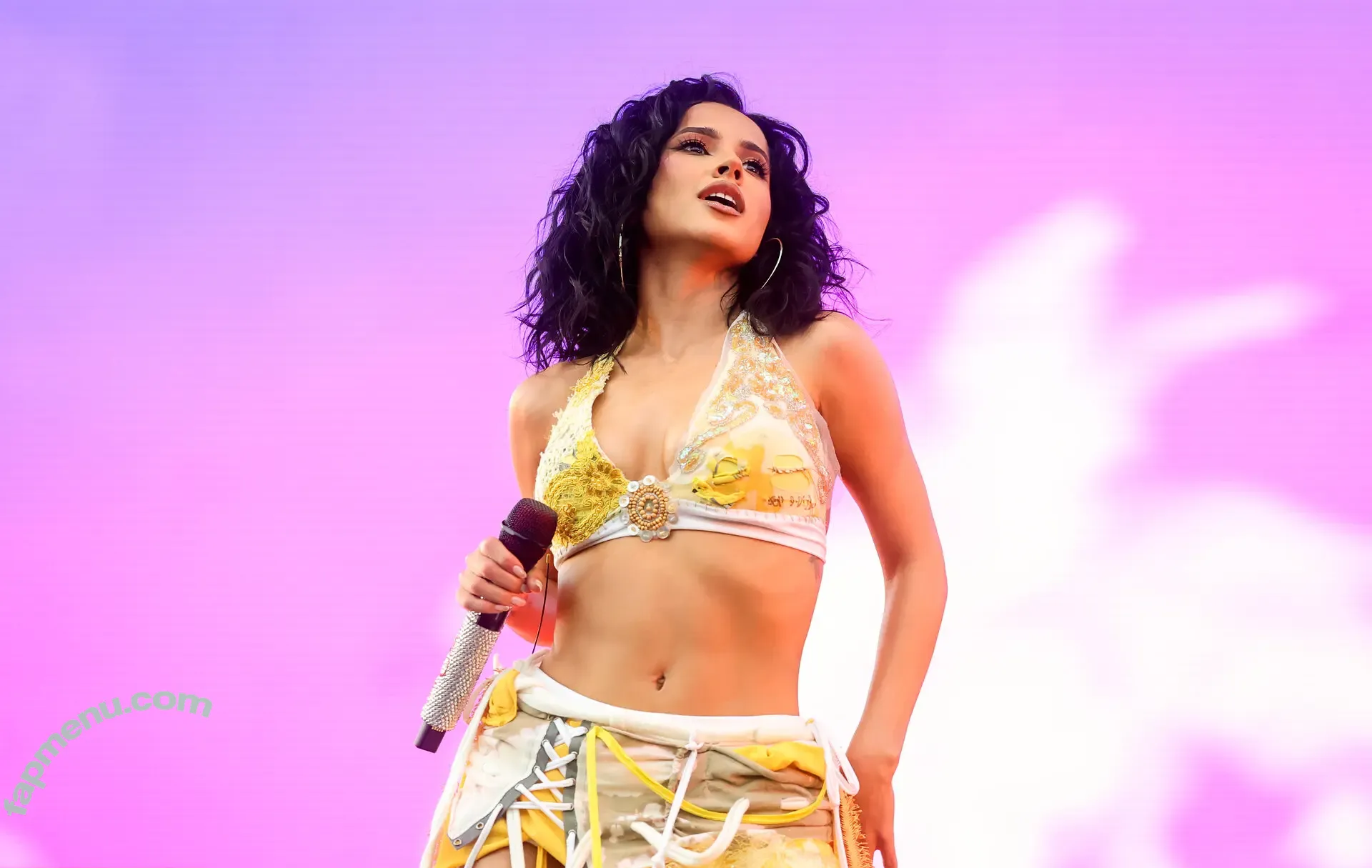 Becky G nude photo #1827 (Reggaeton singer / iambeckyg / missbeckyfeet)