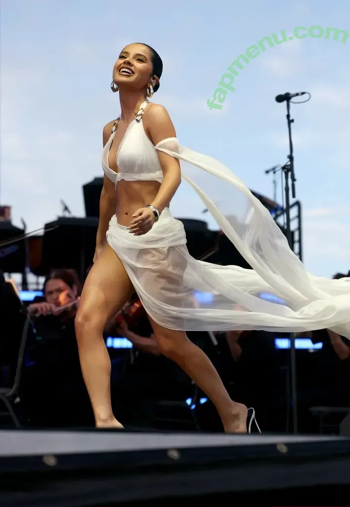 Becky G nude photo #1832 (Reggaeton singer / iambeckyg / missbeckyfeet)