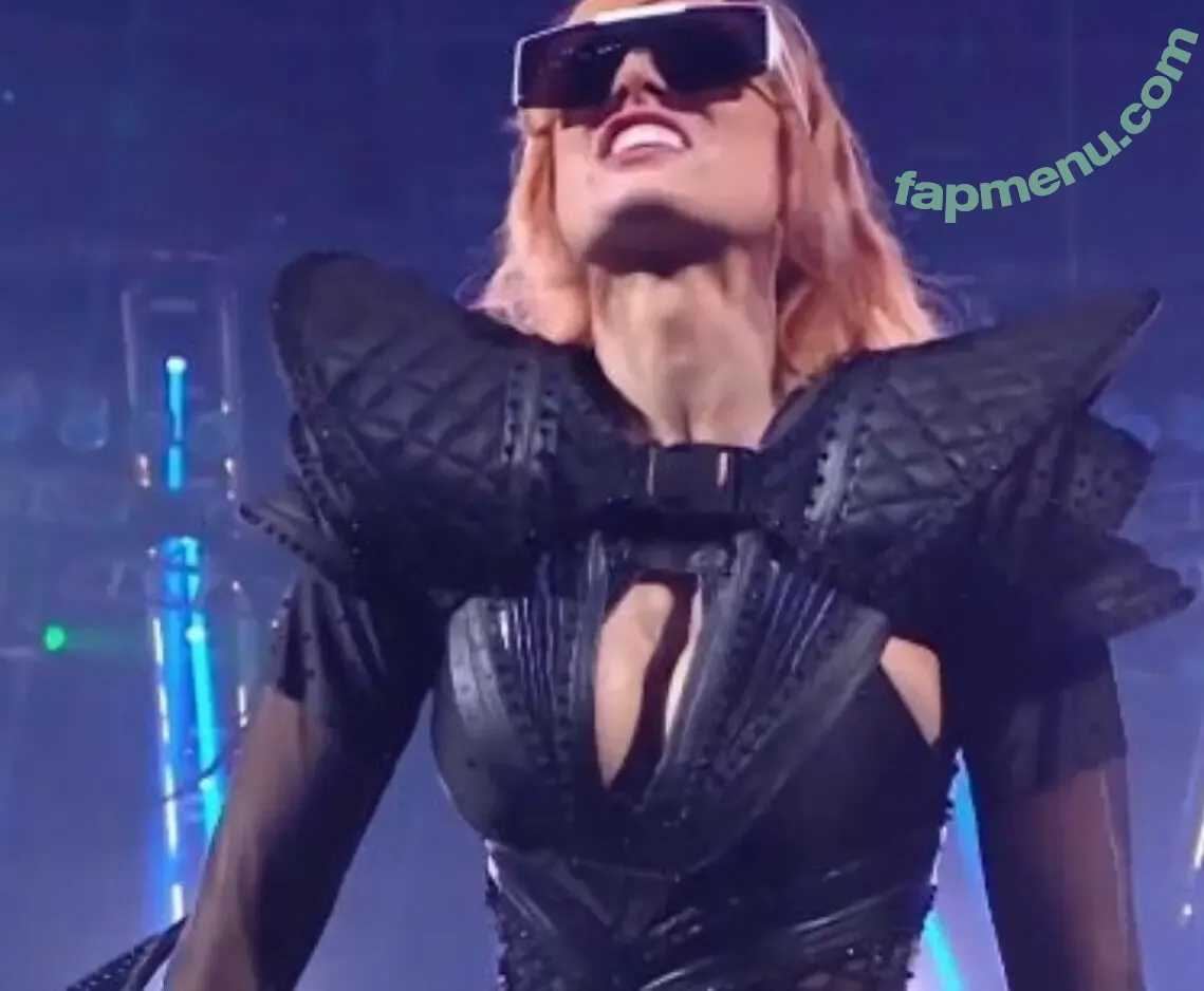 Becky Lynch nude photo #0145 (beckylynch / beckylynchwwe)