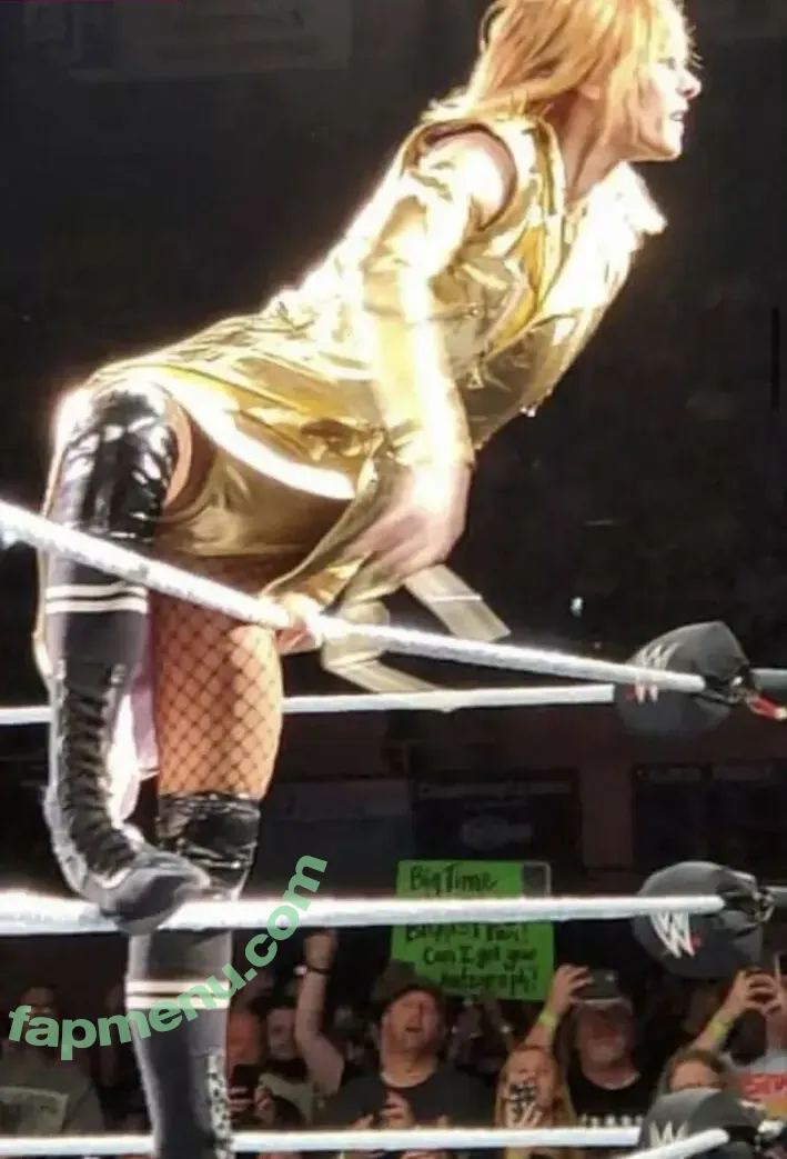 Becky Lynch nude photo #0178 (beckylynch / beckylynchwwe)