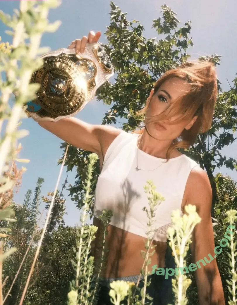 Becky Lynch nude photo #0907 (beckylynch / beckylynchwwe)