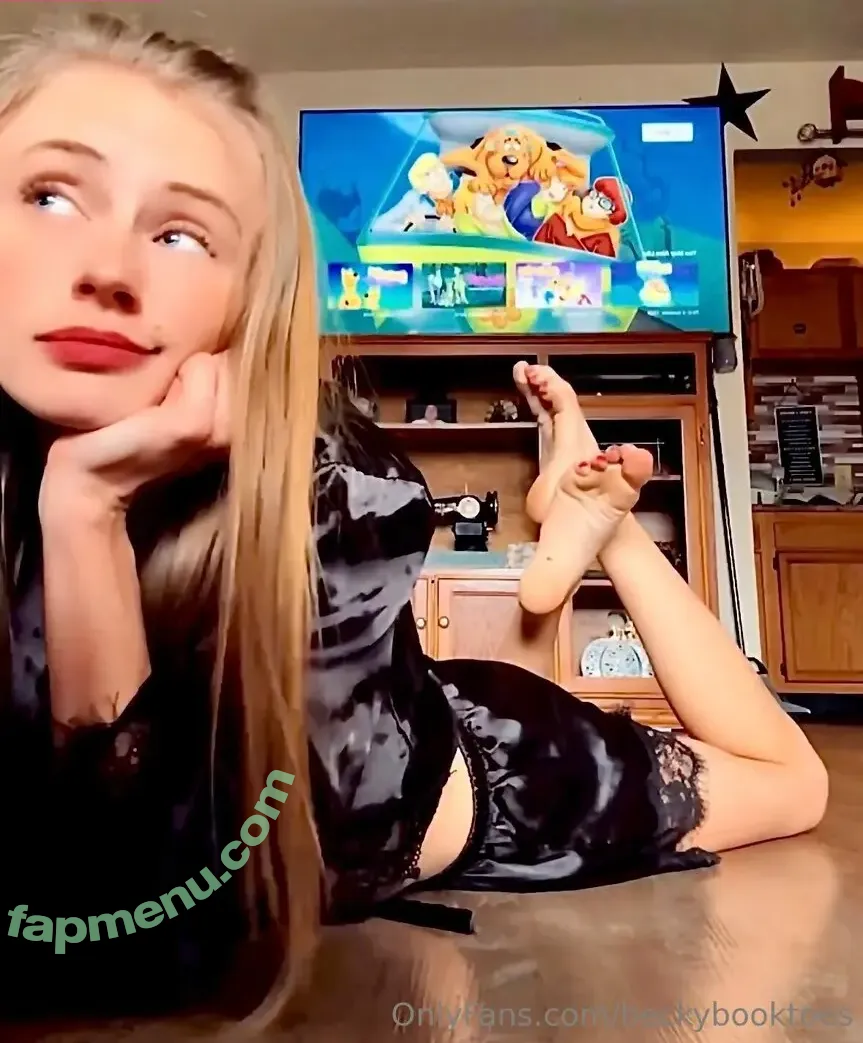 beckybooktoes nude photo #0001 (beckybooktoes)