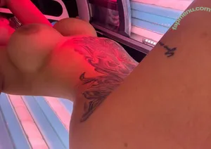  nude photo #0009