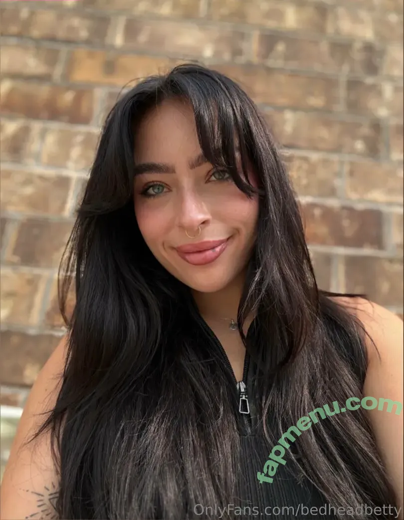 bedheadbetty nude photo #0123 (molla_gator_)