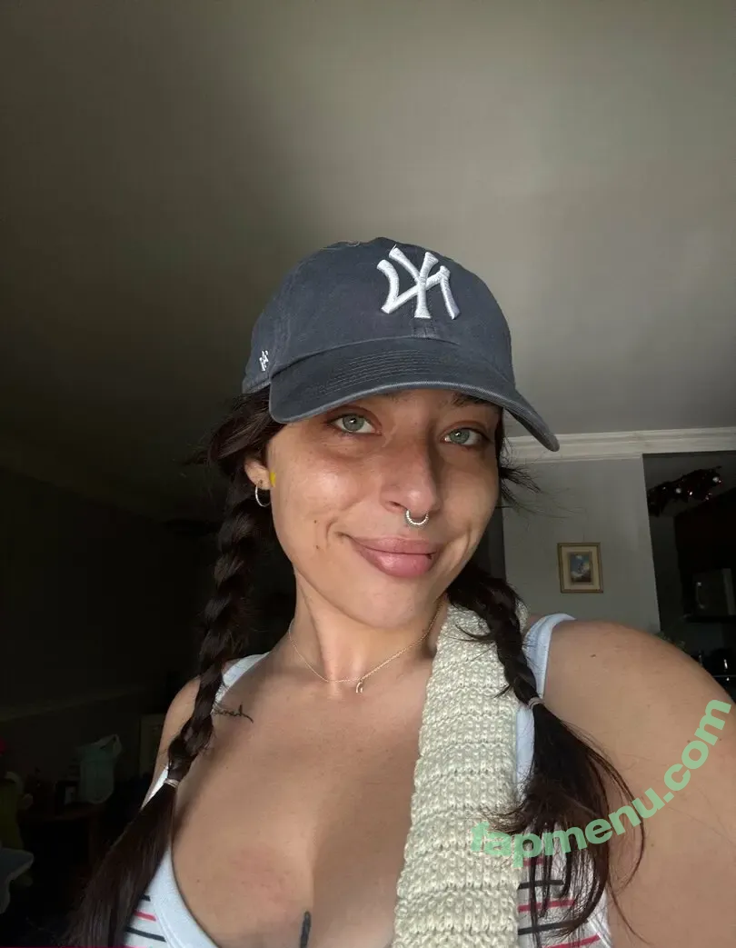 bedheadbetty nude photo #0129 (molla_gator_)