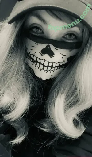 bee-k19 / bee.k19 nude photo #0004