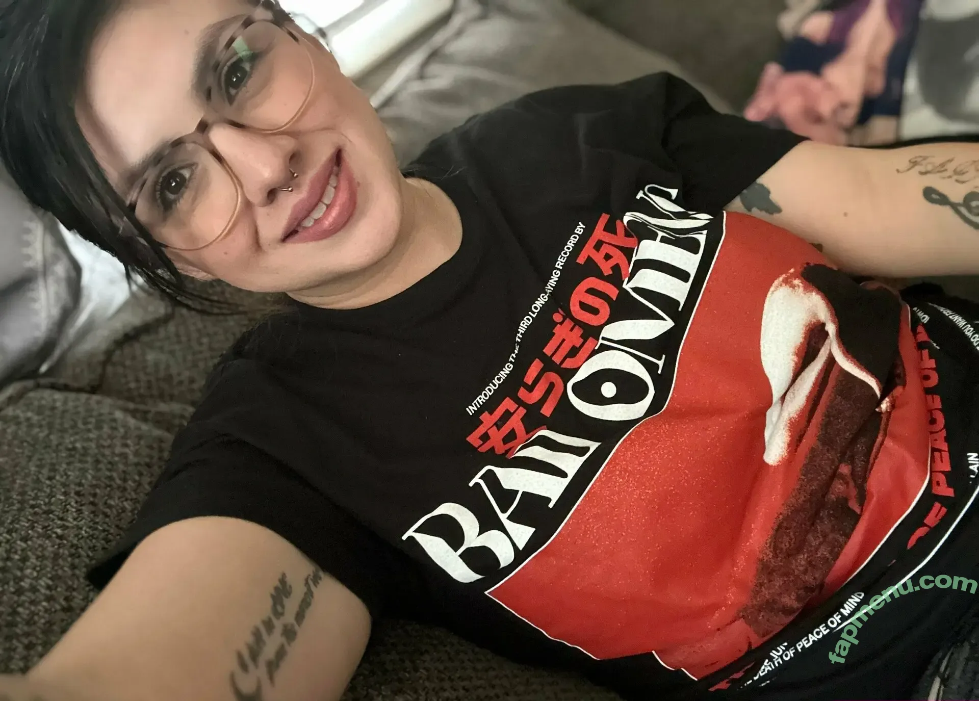 bee-k19 nude photo #0025 (bee.k19)