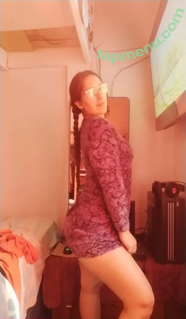 beebotta nude photo #0031 (bebo.tta)