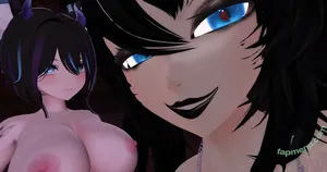 Beeewitch nude photo #0015