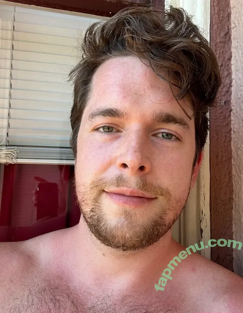 beefballer nude photo #0026 (beefballer42069)