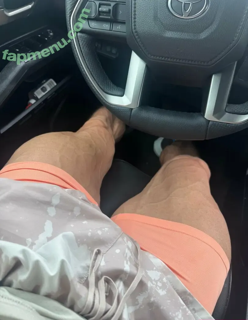 beefyalec nude photo #0008 (beefyalec)